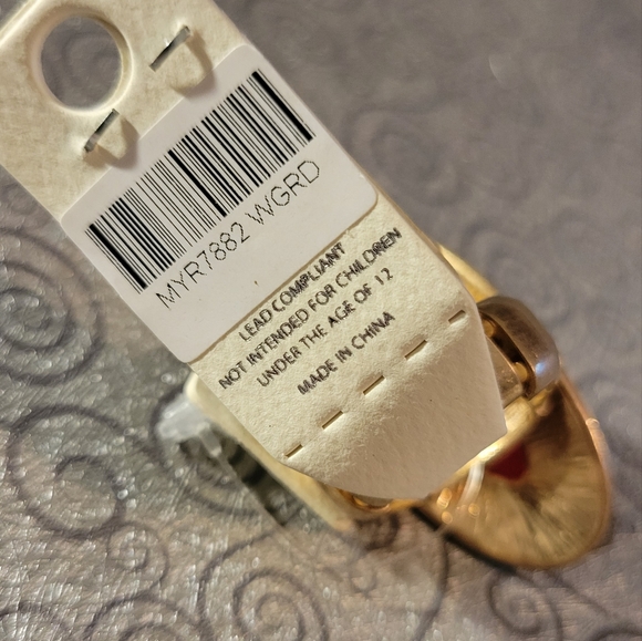 NWT! Mia Collection Brushed Gold Faux Fire Opal Statement Stretch Ring - Picture 4 of 5